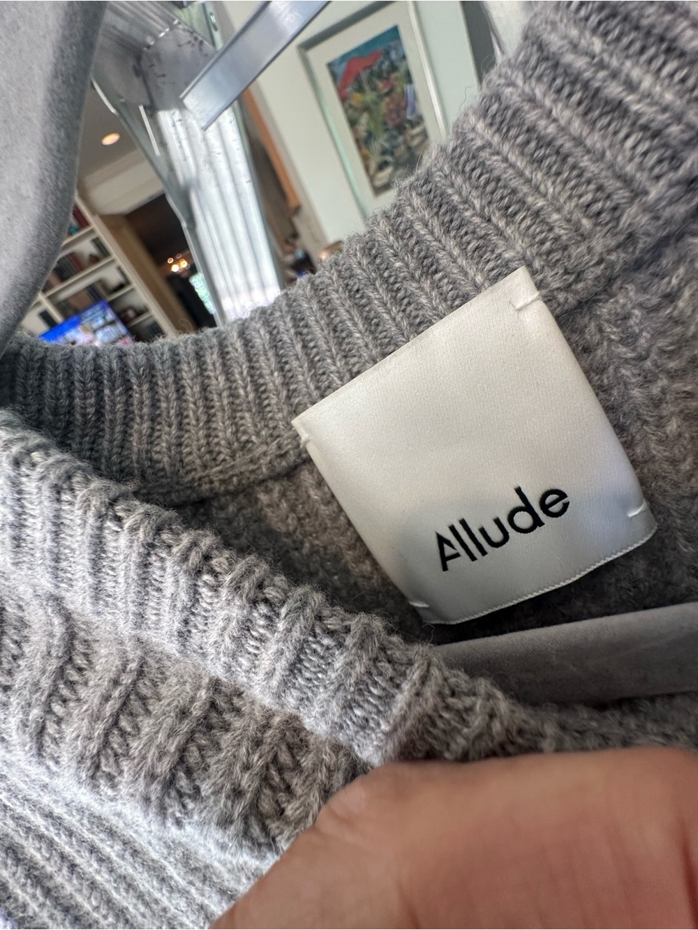 Allude Crewneck Ribbed Knit Sweater in Light Gray